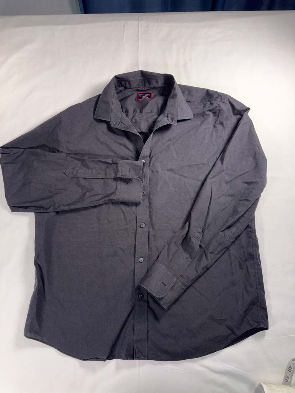 Untuckit Men's LS Button Up Shirt Size L #29358